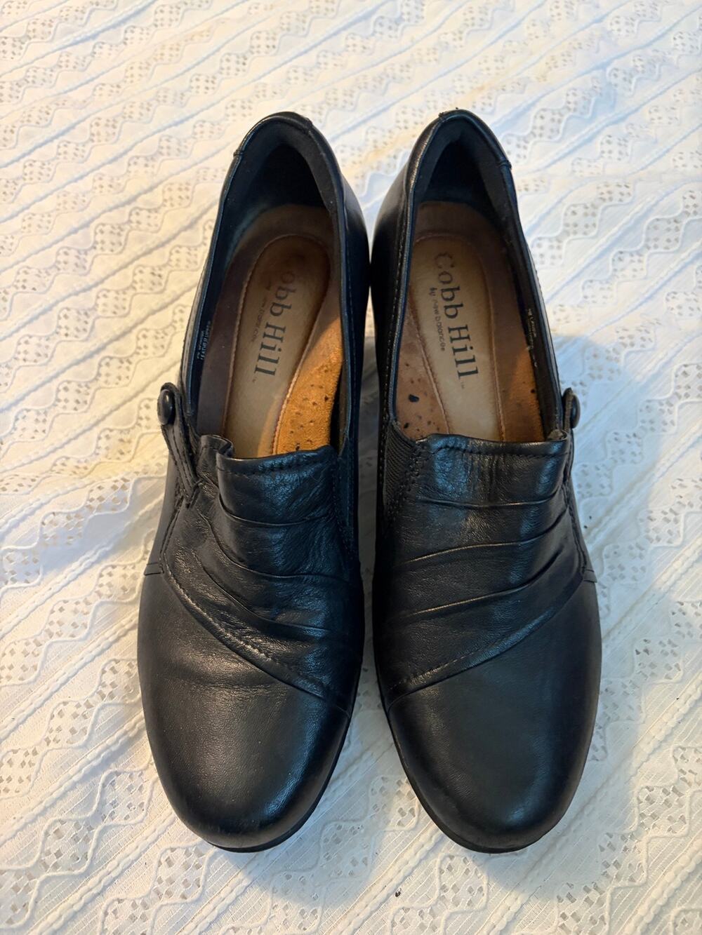 Cobb Hill Black Leather Slip On Shoes Women's 9M Comfort Loafers Heel CAI08BK